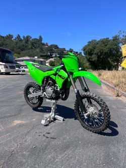 2022 KX85