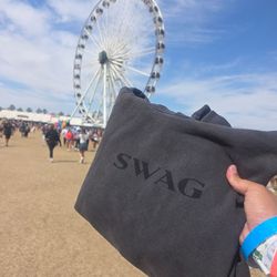 Justin Bieber  Coachella Swag Sweater large