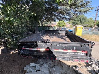 Dump trailer 16’ feet