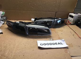 #OH58 Fit 97-03 Pontiac Grand Prix Black Housing Halogen Headlight Pair 