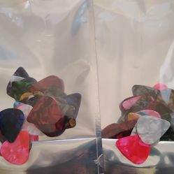 Guitar Picks lot of 30 Assorted colors NEW 
