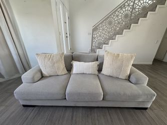 Living Spaces Sofa 