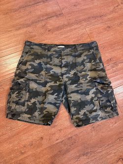 Men's Camo Cargo Shorts
