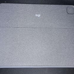 Used Logitech Combo Touch 12.9 Inch IPad Pro *****$60 Obo***