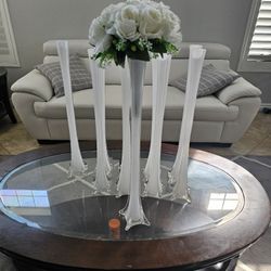 Eiffel 24 Inch White