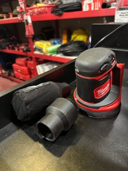 Milwaukee m18 random orbital sander tool only $130 tool only (financing available)