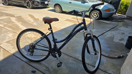 Schwinn link comfort bike