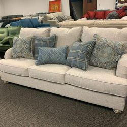 Traemore Linen Sofa🌟🌟Finance And Delivery🌟🌟New