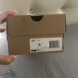 Ugg Slippers Black 8w