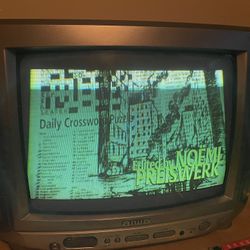 Vintage 13” Inch Crt Television 