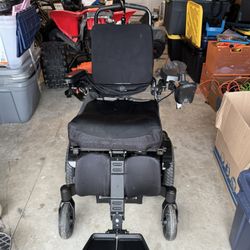 Sunrise Medical Quickie P222 Se Power Chair