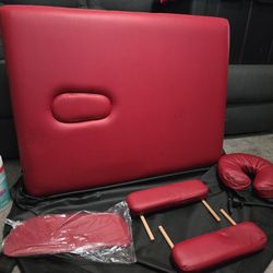 Massage Table  By Giantex💆‍♂️💆‍♀️ Retails $125+