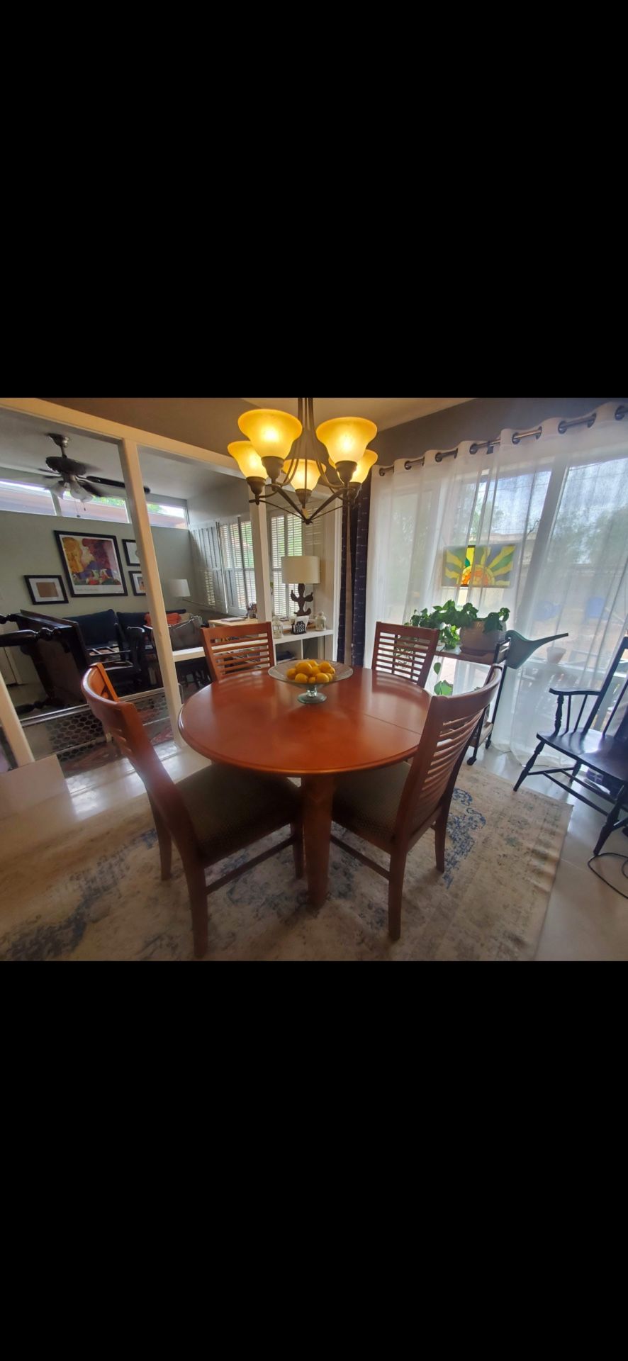 Bassett Dining Table