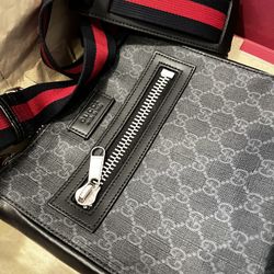 Gucci Messenger Bag