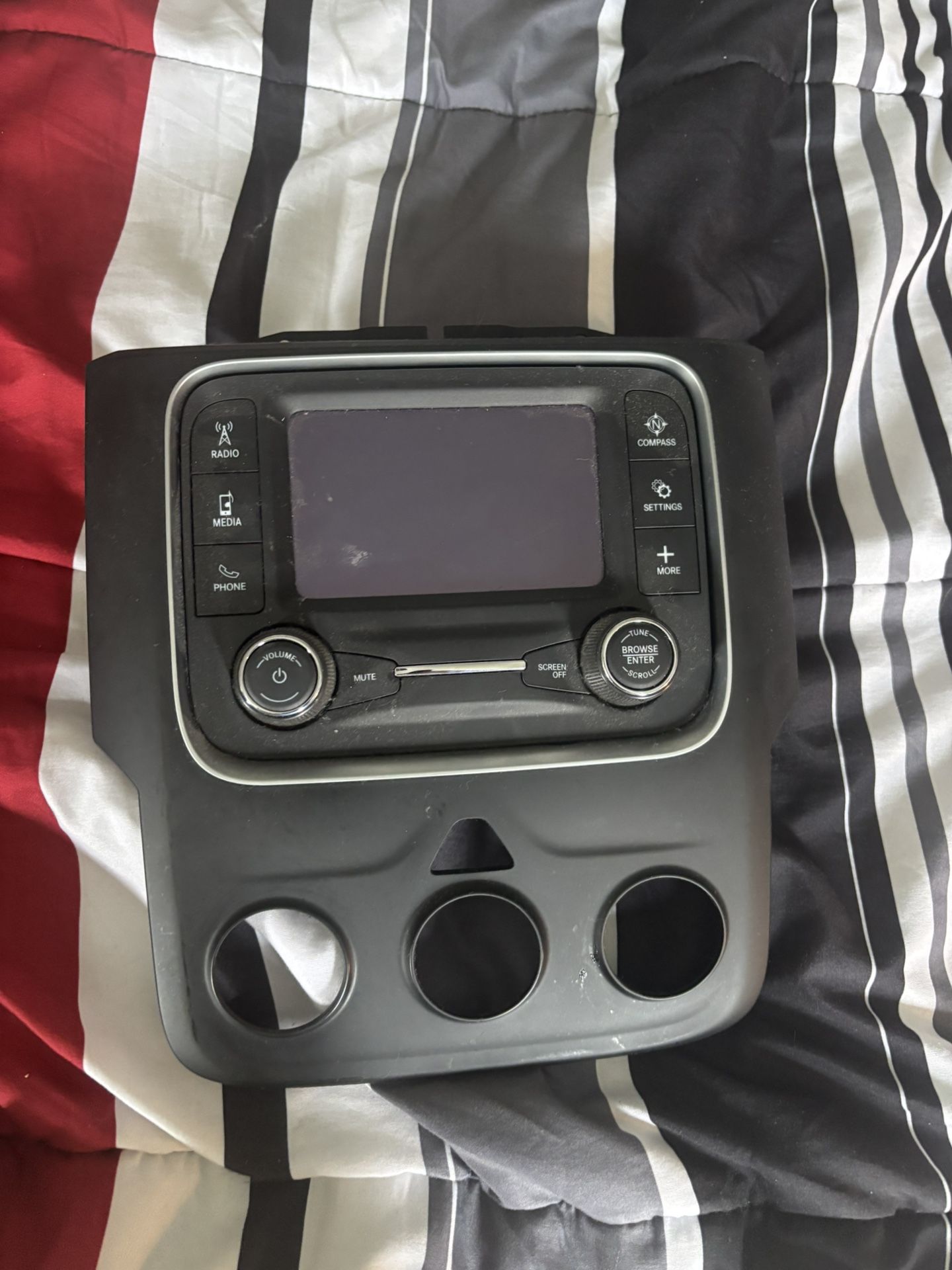 Ram 1500 radio