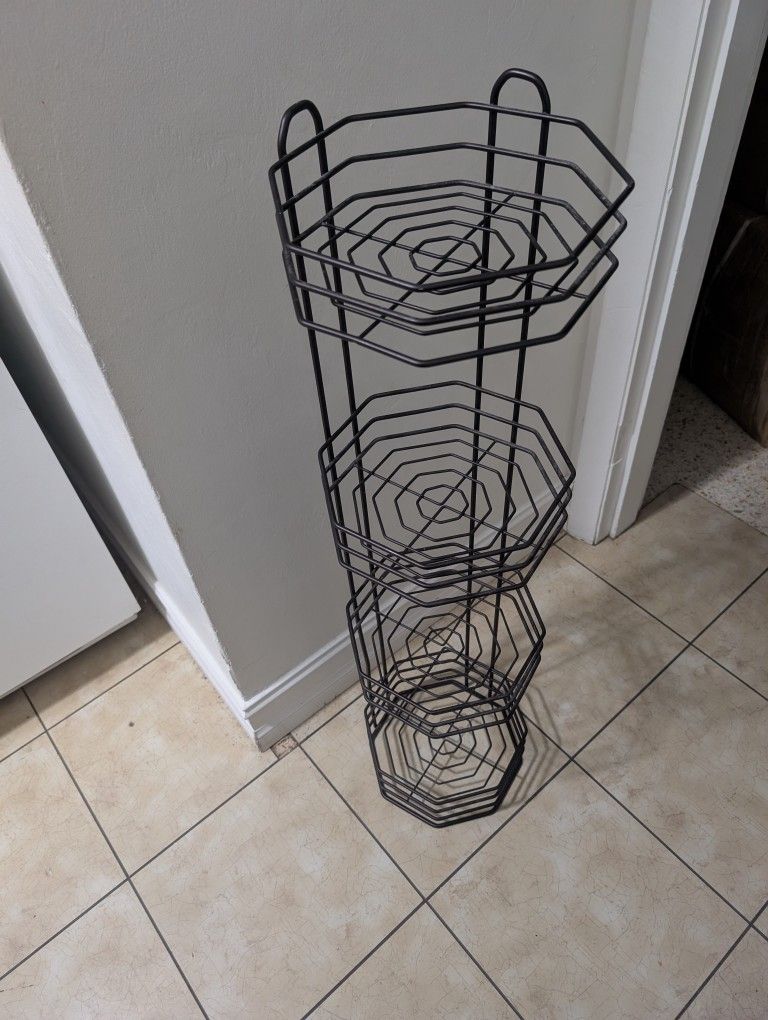 Bathroom Rack/ Etc $5