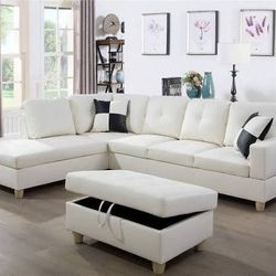 BRAND NEW SECTIONAL COUCH WITH OTTOMAN INCLUDED