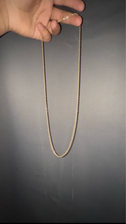 14 karat chain 24 inch 2/3mm 3.75 g