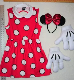 Women's Halloween Costumes - See description for sizes, prices