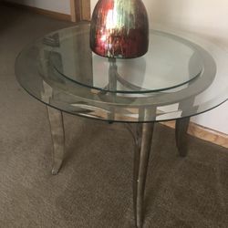 Doubled Glass Shelf End Table 