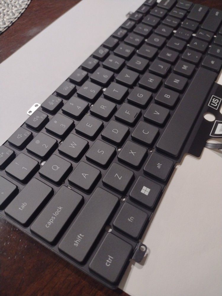 Dell Laptop Keyboard For Latitude 7420. New Years Deal !