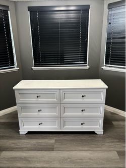 White 6 Drawer