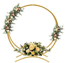 Round Gold cake stand