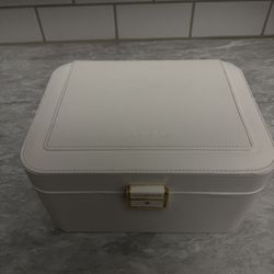 Kamier  Jewelry Box