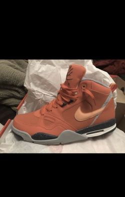 Nike Air Mid Flight 13”