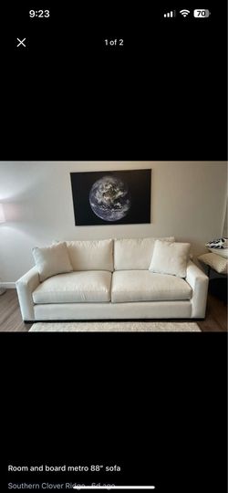 Room and board Metro 88” sofa with matching footrest and pillows