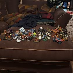 Skylander/Disney Infinity/Amibo Lot