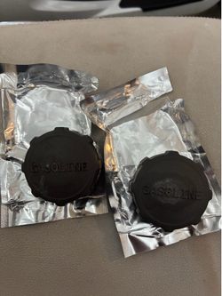 OEM Vespa / Piaggio Fuel Gas Caps LX50 LX150 LT50 ET2 ET4 Primavera Sprint — LOW MILE OEM