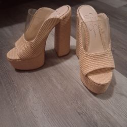 Jessica Simpson heels