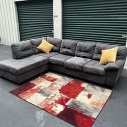 Sectional Sofa/ Couch