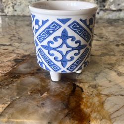 Pottery vase