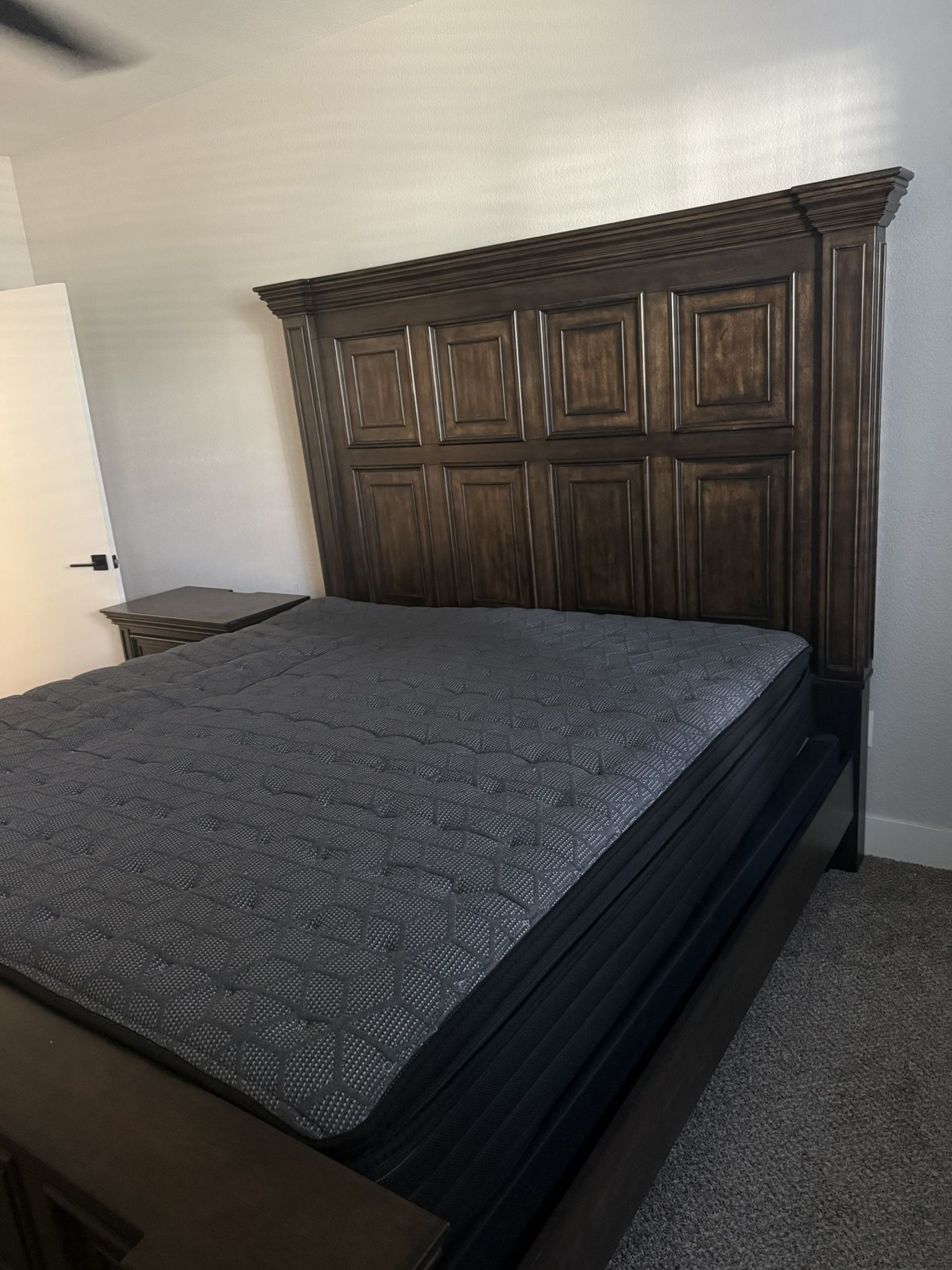 King bedroom Set