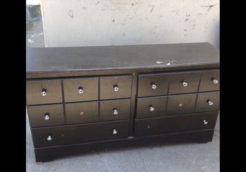 Dresser / drawer