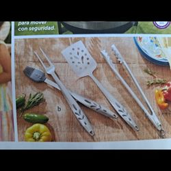 JUEGO DE 4 UTENSILIOS PARA PARRILLA PRINCESS HOUSE ⚘️ 