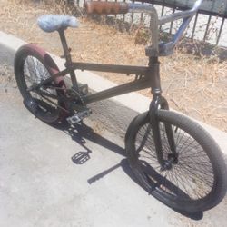BMX BICYCLE FOR SALE 