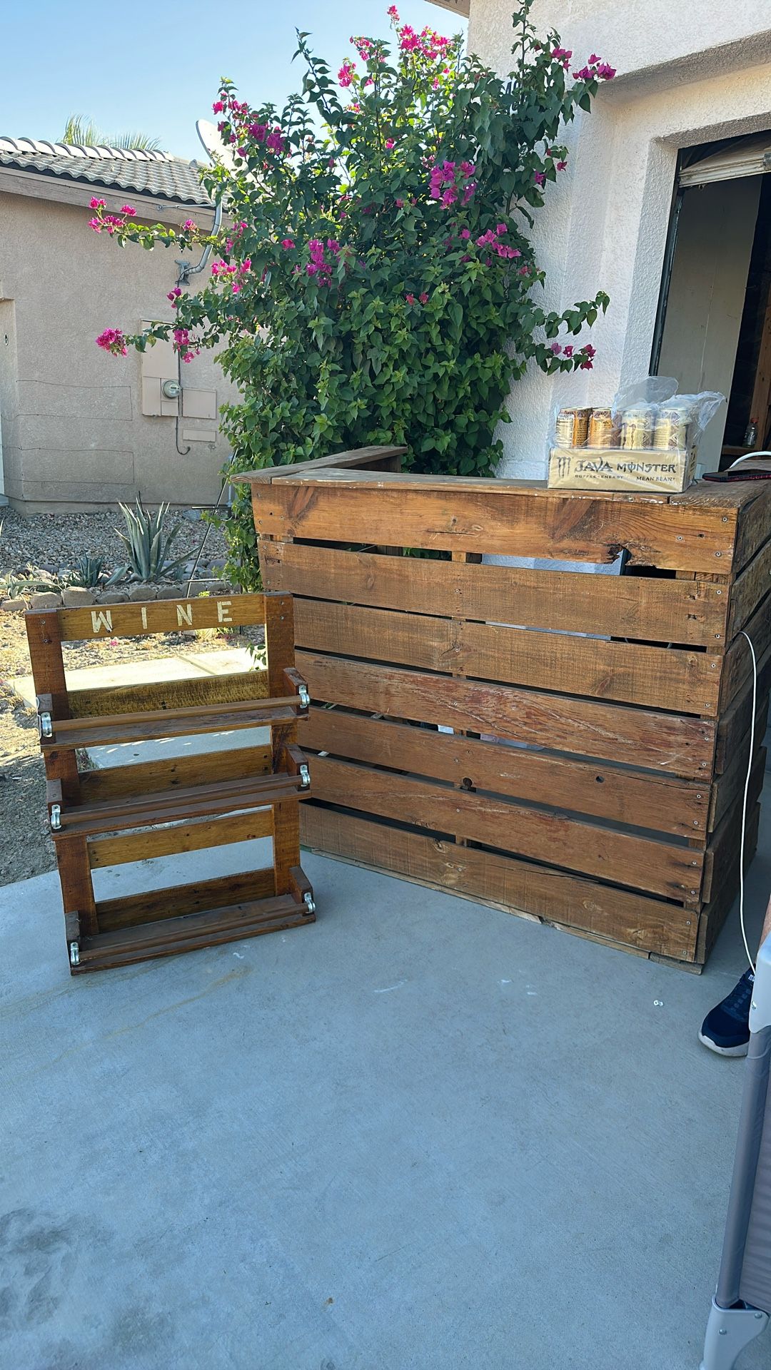 Pallet Bar