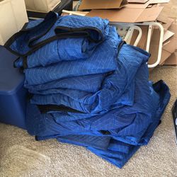 24 Blue Moving Blankets
