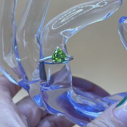 Beautiful Peridot Ring