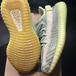 Adidas Yeezy 350 Yeezreel Size 8.5 Used
