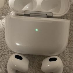 Apple AirPods (3rd