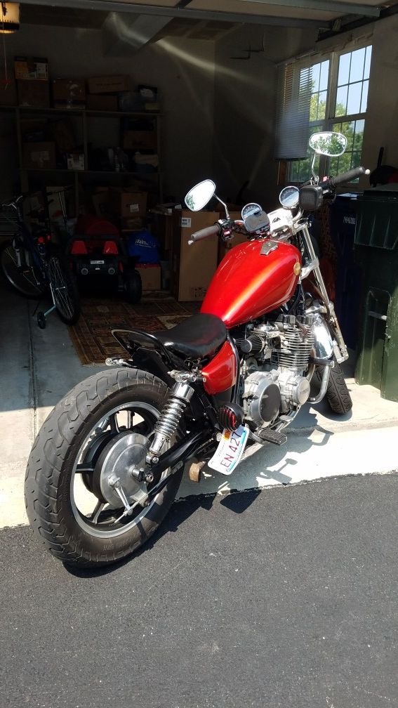 1985 Yamaha Maxim XJ700 Bobber Motorcycle