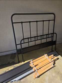 Bed Frame - Metal Black + slats