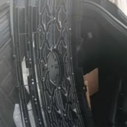 2024-2025 Ford F-150 OEM front grille