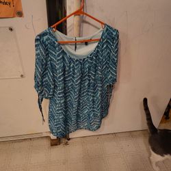 Sara Michelle Pull Over  Chevron Teal Designs Women 1X.