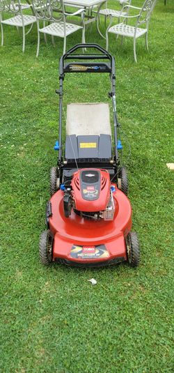 Toro Recylcer 22" Briggs and stratton 190cc Self-propelled Lawn Mower (Works Good)