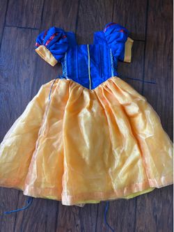 Snow White costume